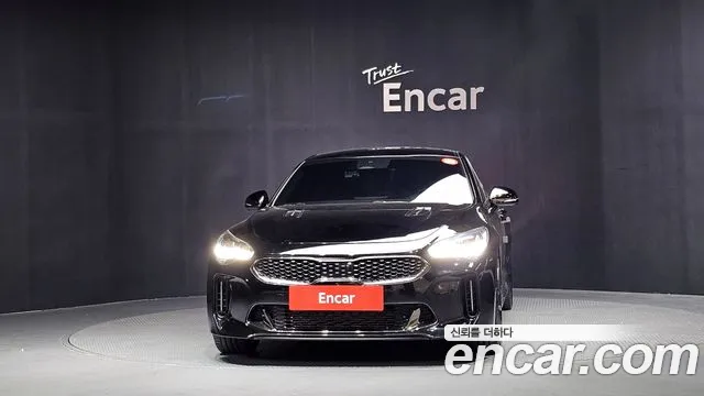 Kia Stinger 2022 thumb 3