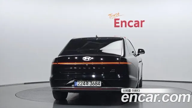 Hyundai Grandeur 2023 thumb 4