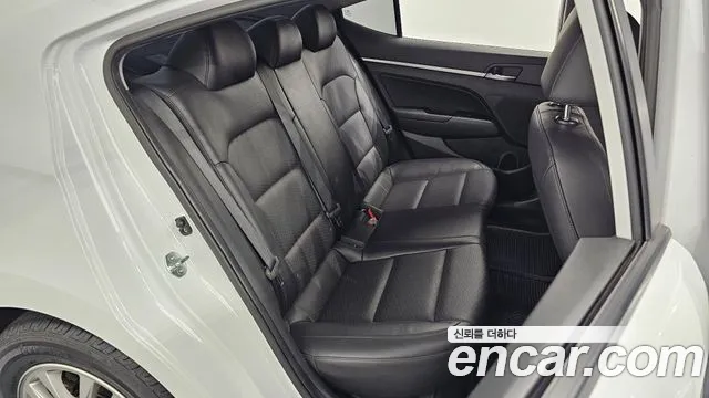 Hyundai Avante 2019 thumb 11