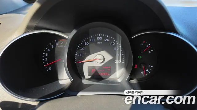 Kia Morning 2015 thumb 8