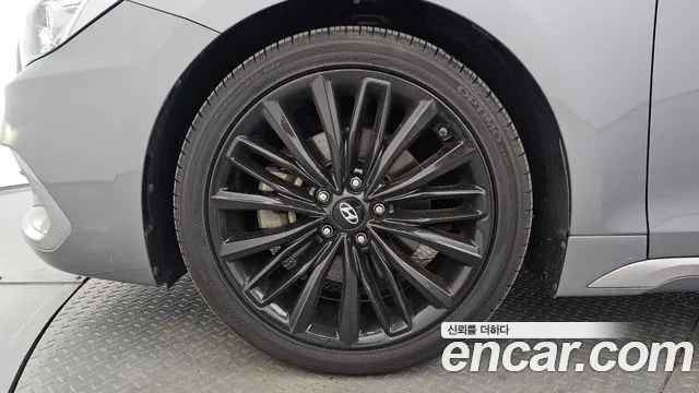 Hyundai Grandeur 2017 thumb 5