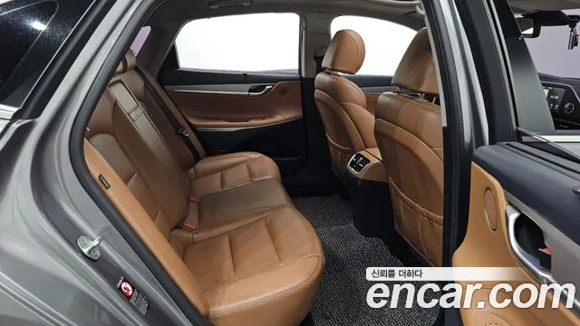 Hyundai Grandeur 2017 thumb 12