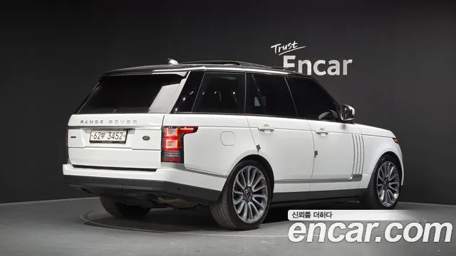 Land Rover Range Rover 2017 thumb 2