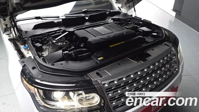 Land Rover Range Rover 2017 thumb 6