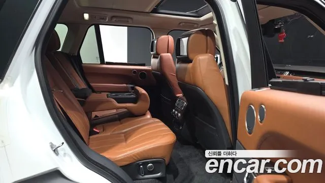 Land Rover Range Rover 2017 thumb 12