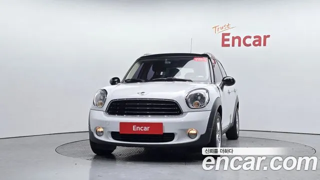 MINI Countryman 2013 thumb 2