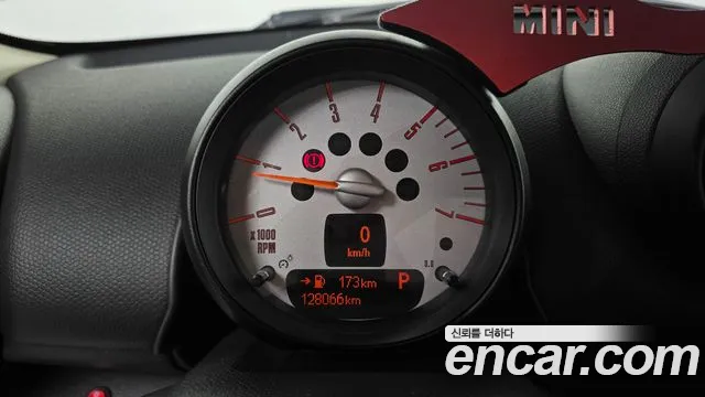 MINI Countryman 2013 thumb 7