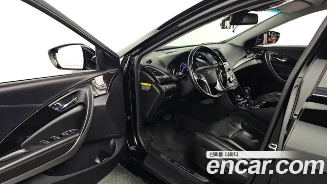 Hyundai Grandeur 2015 thumb 9
