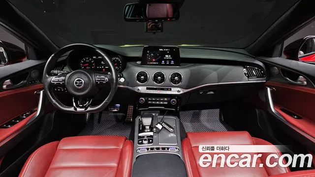 Kia Stinger 2019 thumb 6