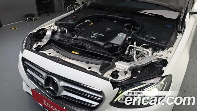 Mercedes-Benz E-Класс 2018 thumb 6