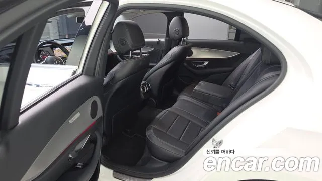 Mercedes-Benz E-Класс 2018 thumb 12