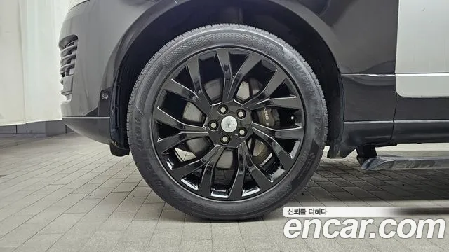 Land Rover Range Rover 2018 thumb 5