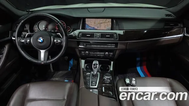 BMW 5-Series 2016 thumb 6