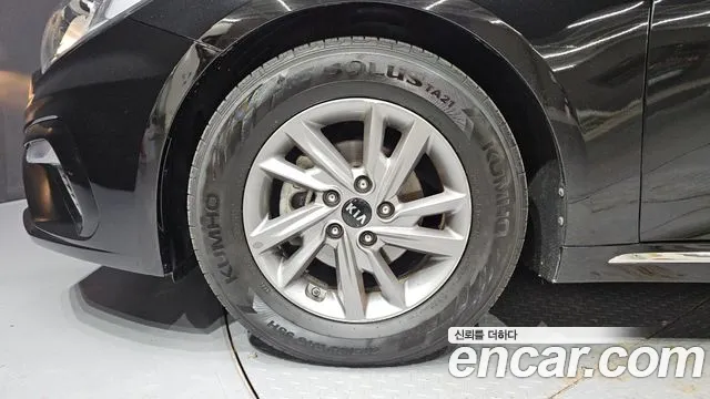 Kia K5 2018 thumb 4