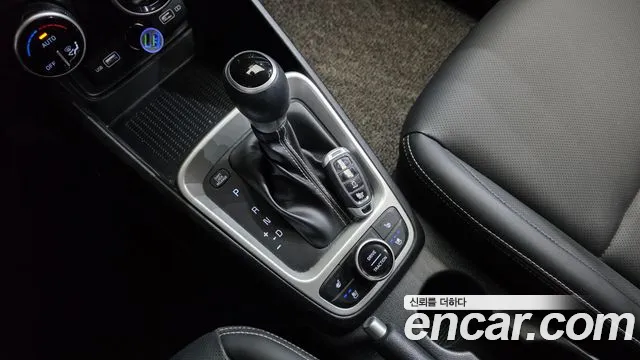 Hyundai Venue 2021 thumb 9