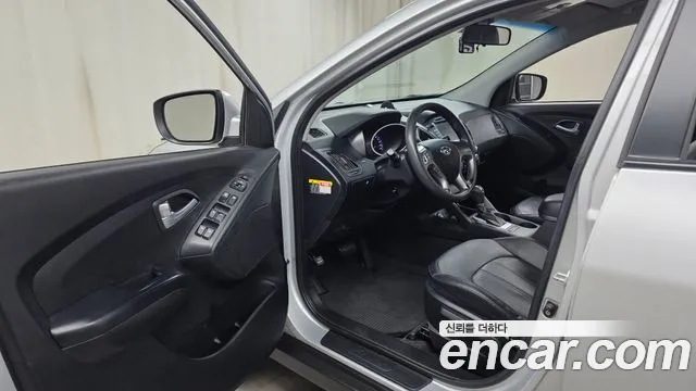Hyundai Tucson 2015 thumb 10