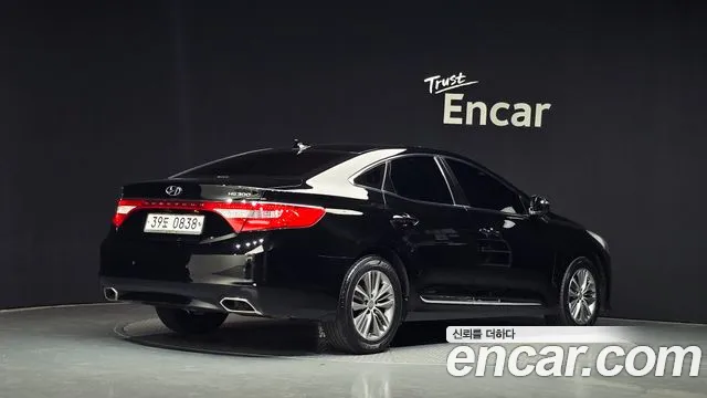 Hyundai Grandeur 2016 thumb 2