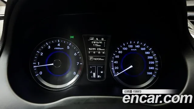 Hyundai Grandeur 2016 thumb 8