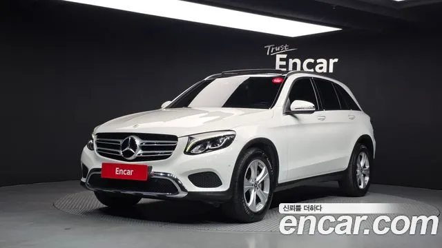 Mercedes-Benz GLC 2017 thumb 12