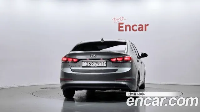 Hyundai Avante 2016 thumb 5