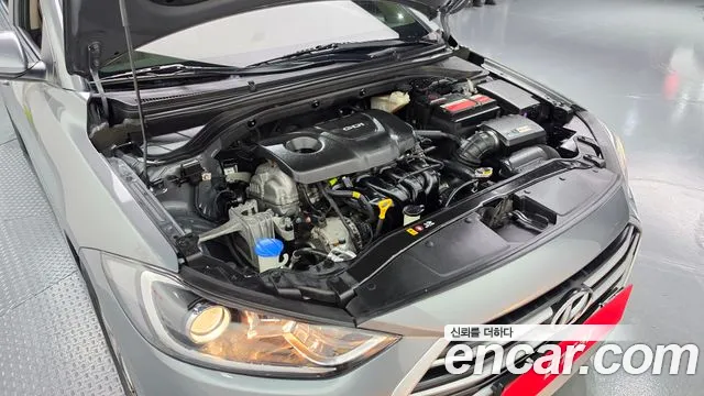 Hyundai Avante 2016 thumb 6