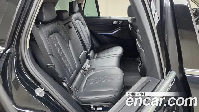 BMW X5 2025 thumb 11