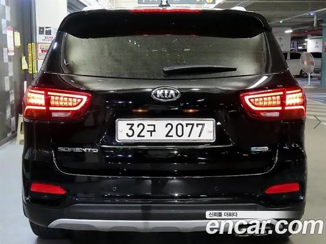 Kia Sorento 2018 thumb 5