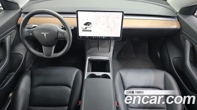Tesla Model 3 2021 thumb 7