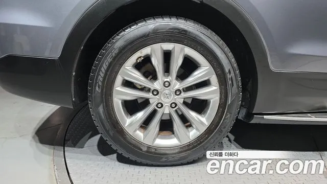 Hyundai Santa Fe 2016 thumb 5