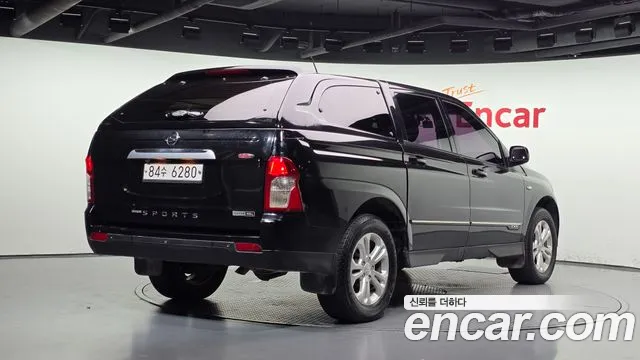 KG_Mobility_Ssangyong KORANDO 2017 thumb 2