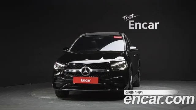 Mercedes-Benz GLA 2020 thumb 2