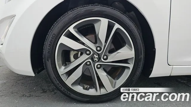 Hyundai Avante 2014 thumb 5