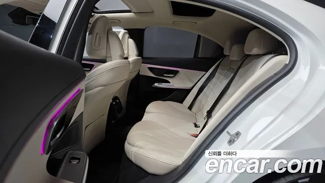 Mercedes-Benz E-Класс 2024 thumb 12
