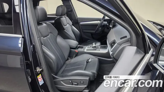 Audi Q5 2020 thumb 10