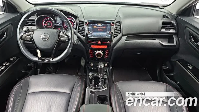 KG_Mobility_Ssangyong TIBOLI 2017 thumb 7