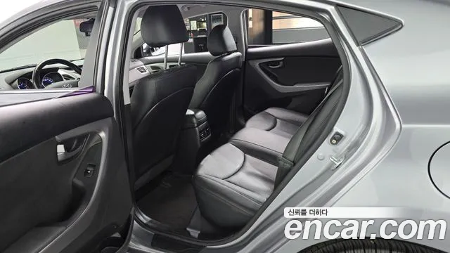 Hyundai Avante 2014 thumb 11