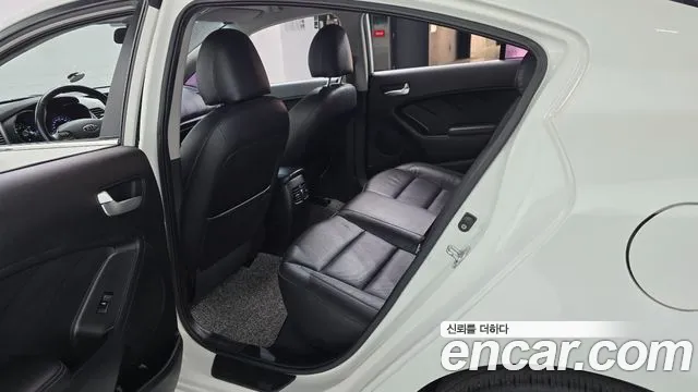 Kia K3 2014 thumb 11