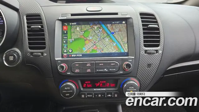 Kia K3 2014 thumb 12