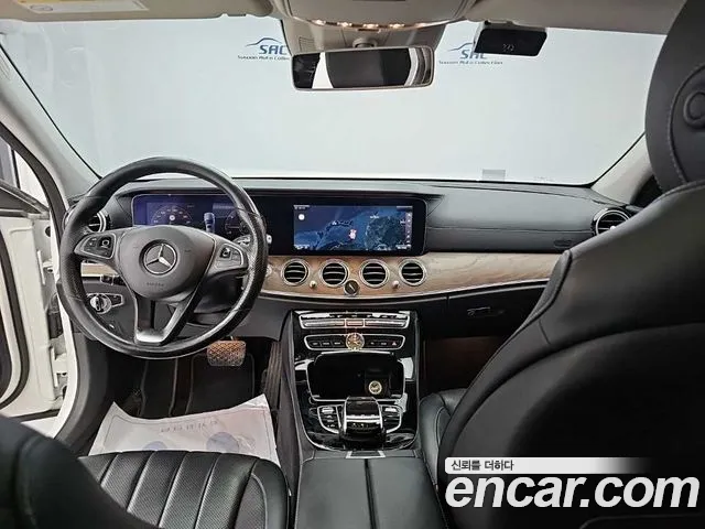 Mercedes-Benz E-Класс 2017 thumb 7