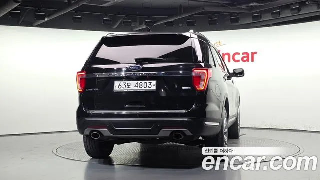 Ford Explorer 2019 thumb 4