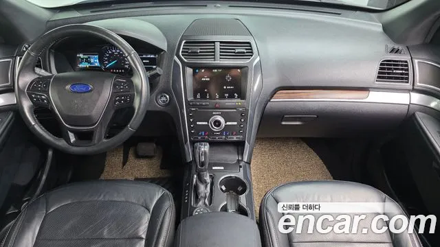 Ford Explorer 2019 thumb 7