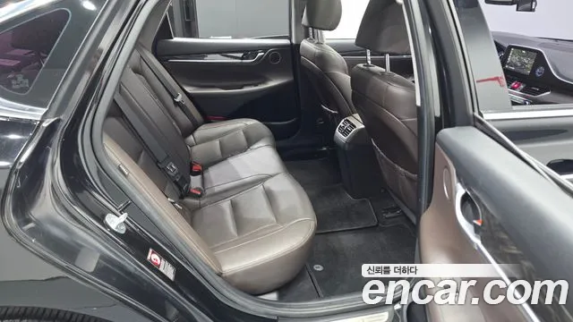 Hyundai Grandeur 2017 thumb 10