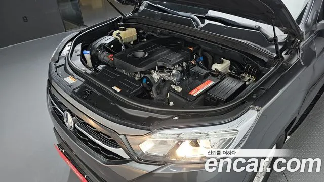 KG_Mobility_Ssangyong Rexton 2018 thumb 6