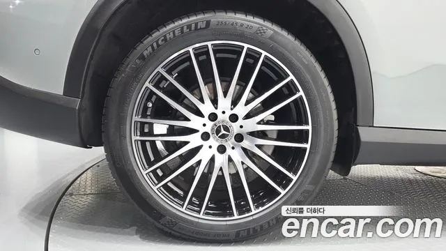 Mercedes-Benz GLC 2026 thumb 5