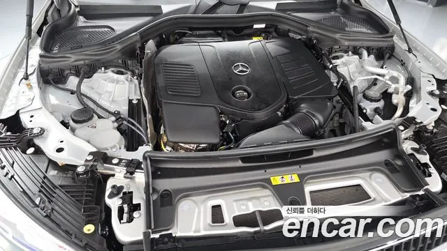 Mercedes-Benz GLC 2026 thumb 6