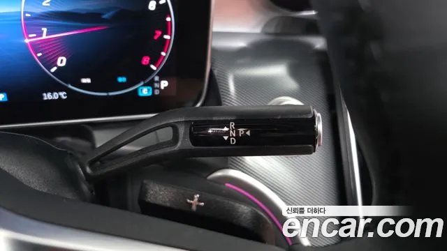 Mercedes-Benz GLC 2026 thumb 9