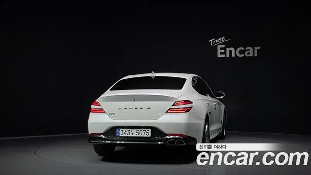 Genesis G70 2021 thumb 4