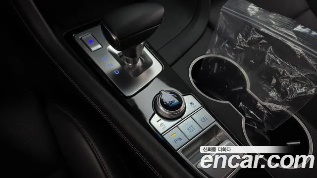 Genesis G70 2021 thumb 9