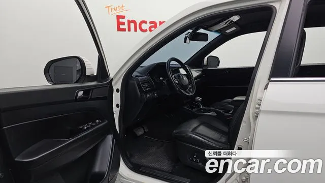 KG_Mobility_Ssangyong Rexton 2021 thumb 10