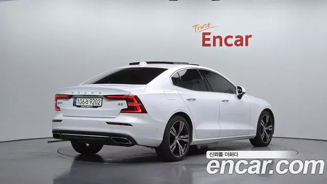 Volvo S60 2021 thumb 2